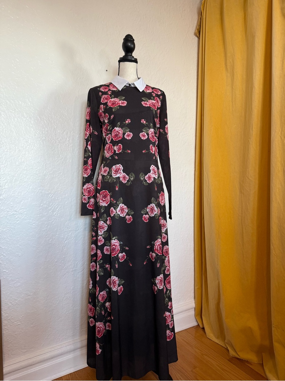 Navy Blue Floral Long Sleeve Maxi Dress White Collar Size Small